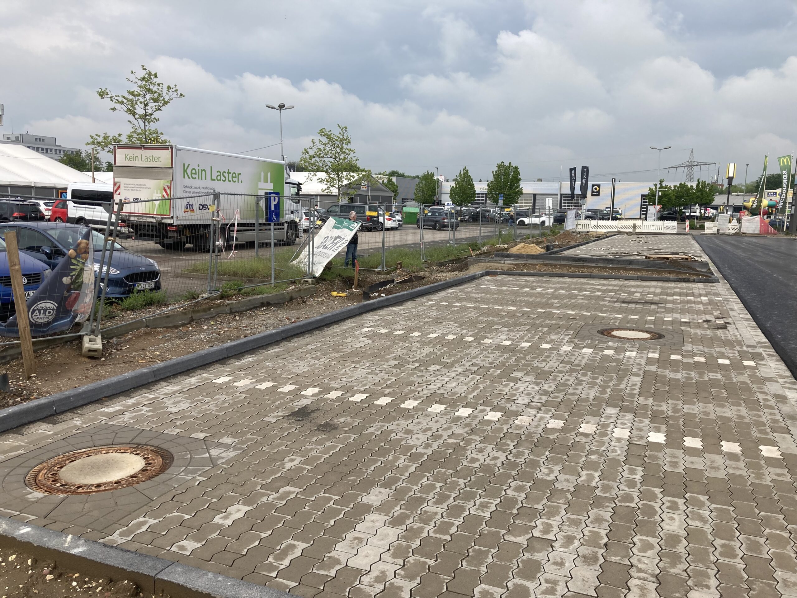 ALDI Neuss, Holzheimer Weg 