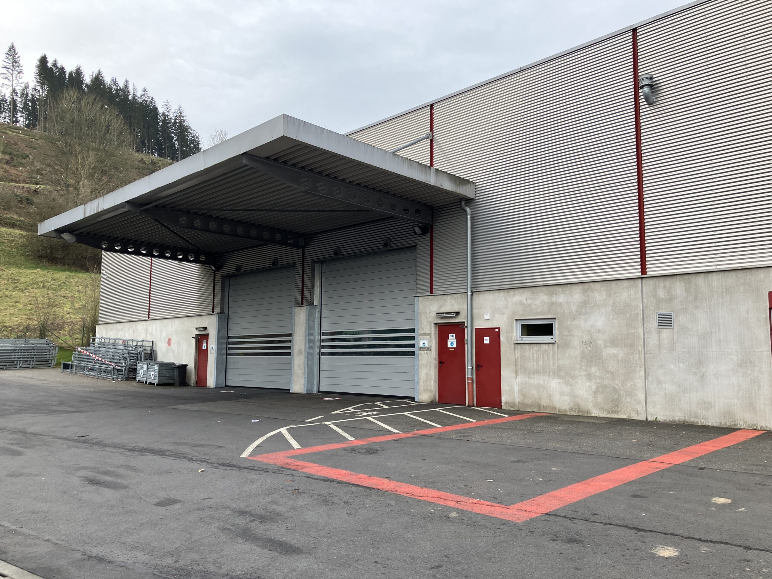 Bestandshallen Prüfung PV-Ausbau Schoeller Hellenthal 